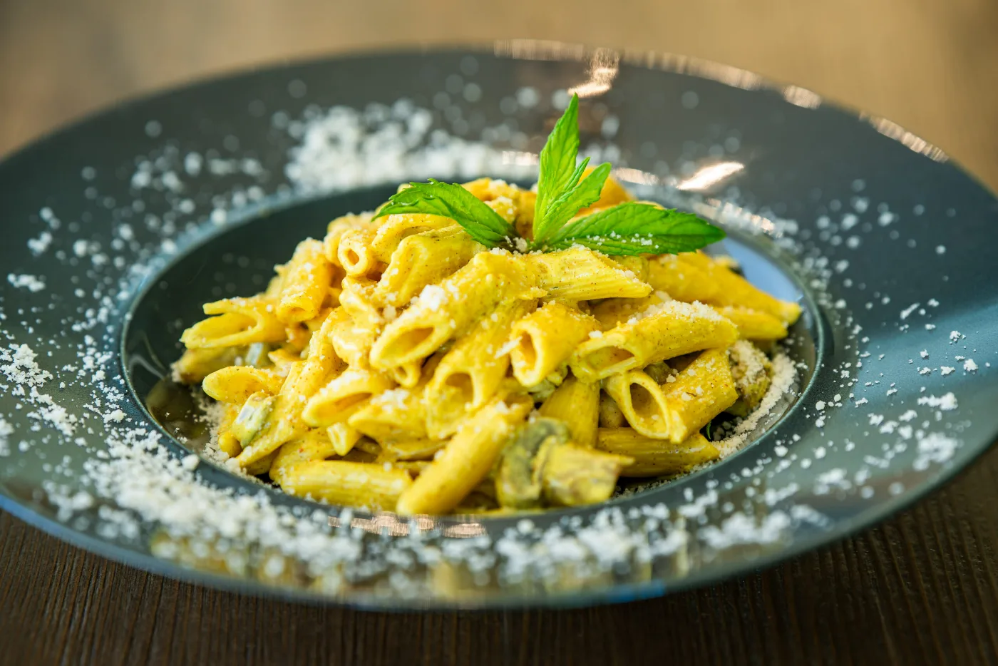 Köri Soslu Penne