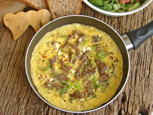 Kavurmalı Omlet